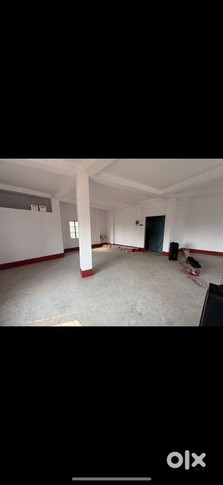Commercial space 850 sqft