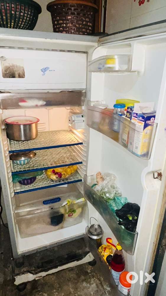 Whirlpool Fridge 230+leter Running Conditio patan gujarat