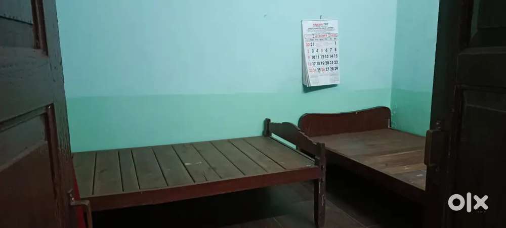 Room rent for women and girls