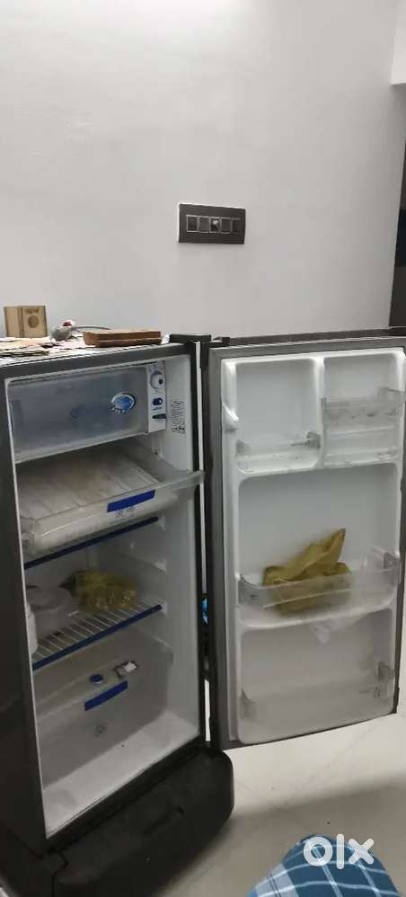 Lg fridge small