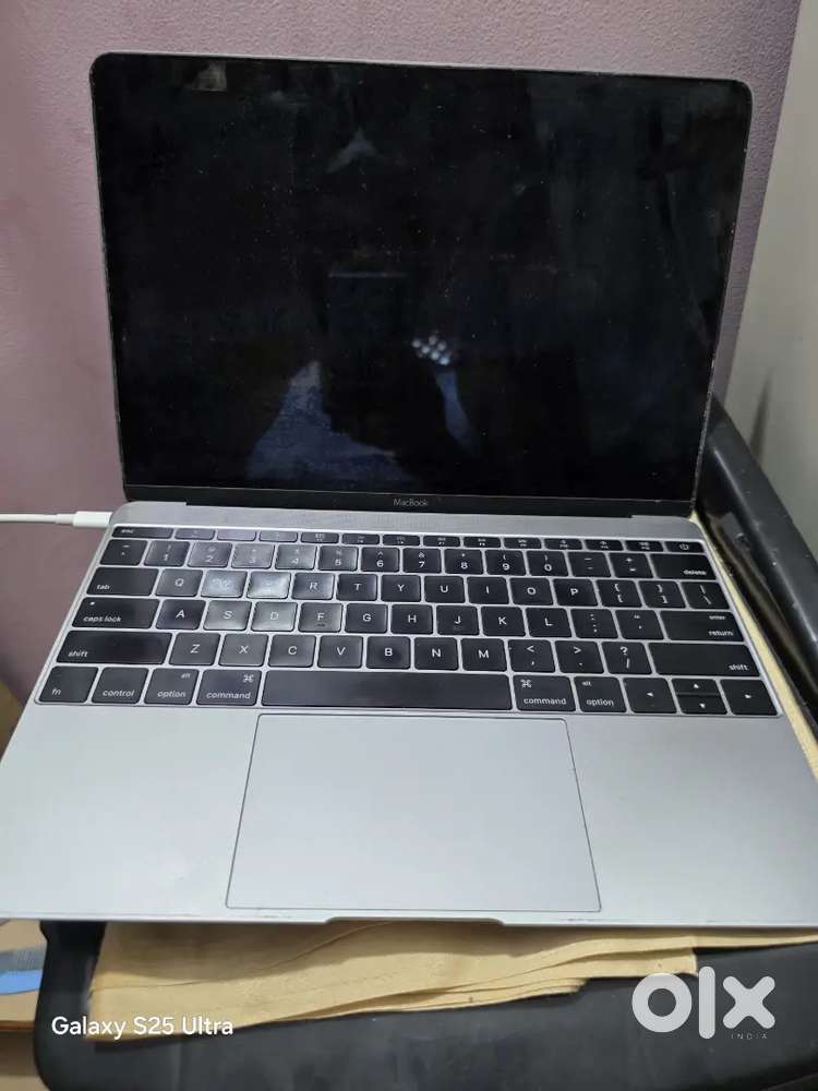Apple MacBook air