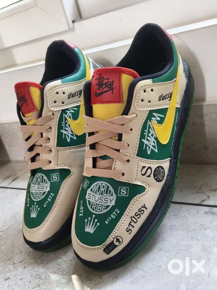 1 nike sb stussy shoes pair