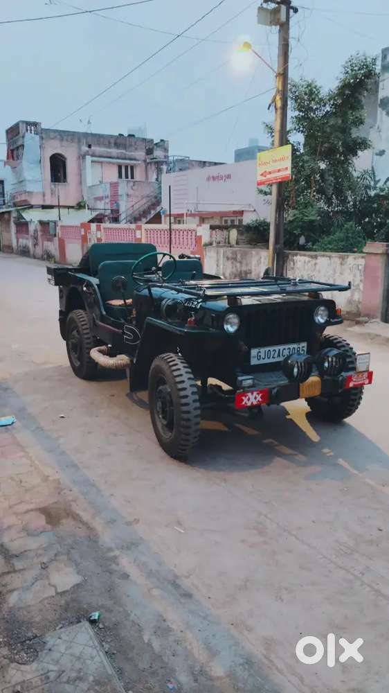 Mahindra Maxx 2003