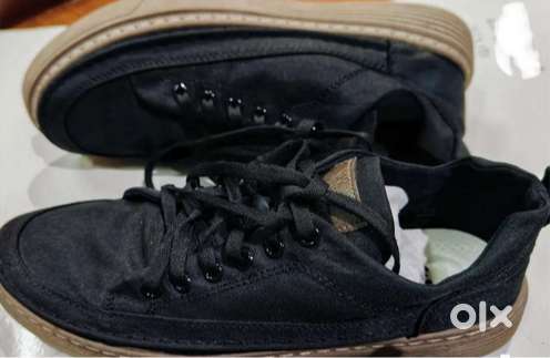 Black Lace-up Shoes (UK Size 8)