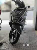 I want to sell my SUZUKI AVENIS