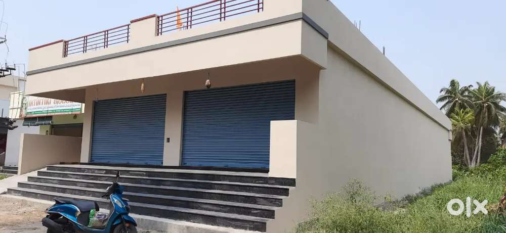 Building suitable for showroom, godown, individual shutters