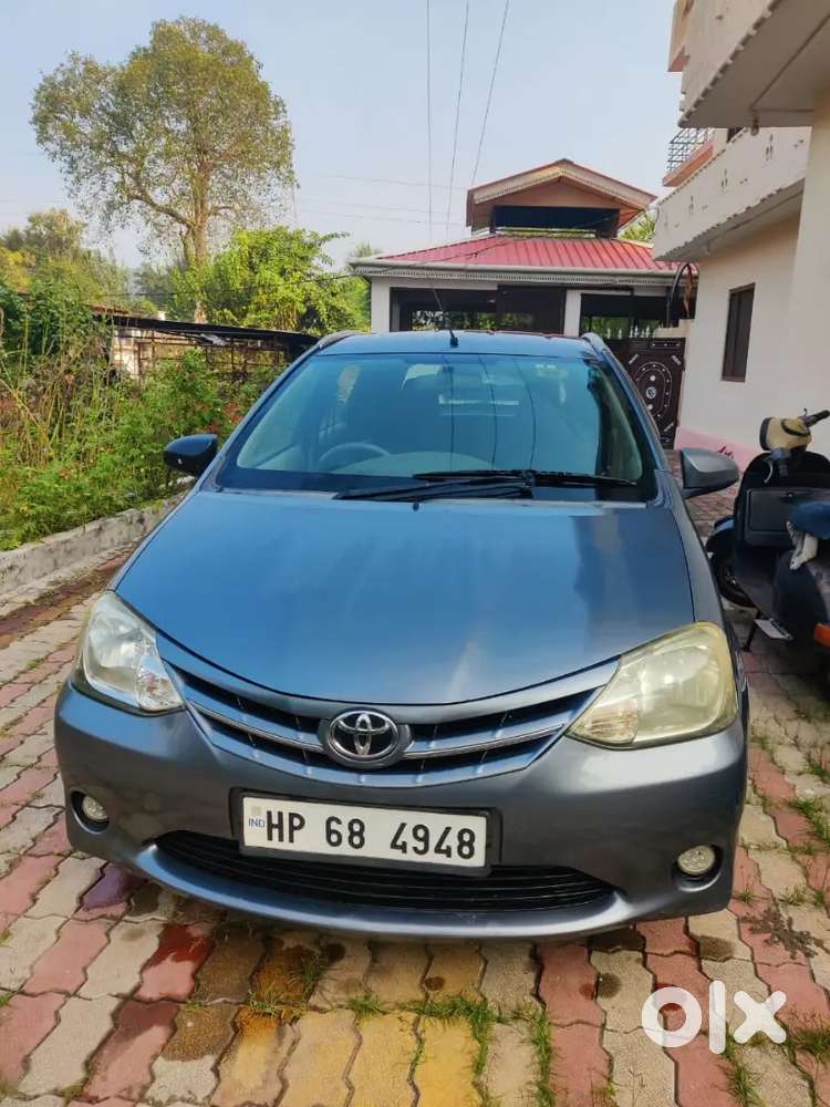 Well maintained bank empolye car