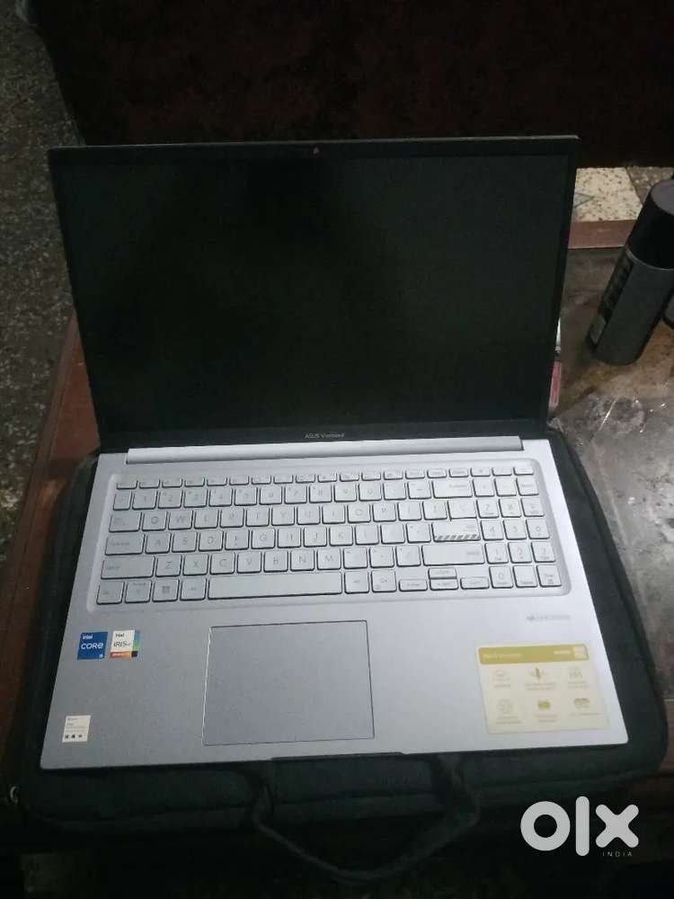 ASUS Vivobook 15