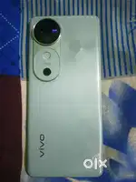 Vivo V40 5G (8GB/128GB) -
Bill + Box 

Like New