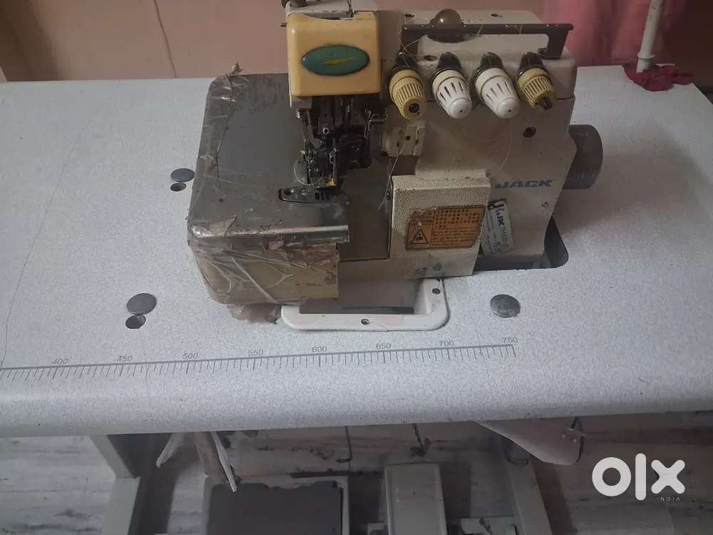 Five thread Peagus overlook machine