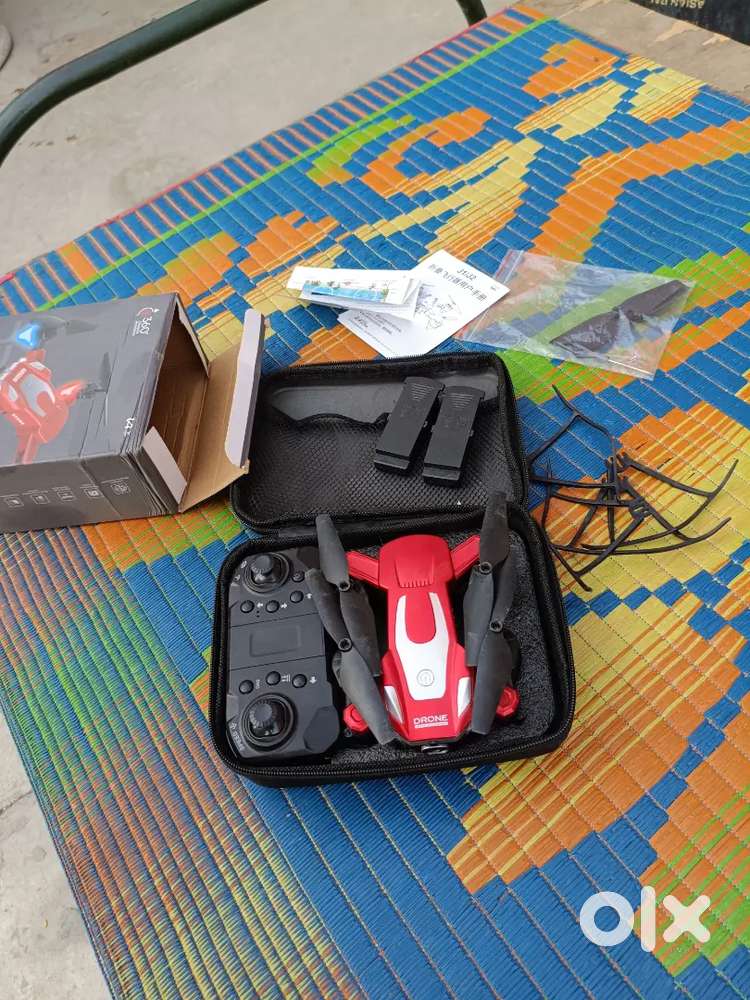 Drone new hai abhi bilkul abhi liya tha paison ki jarurat hai