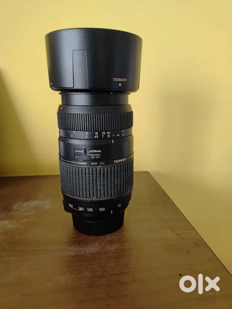 Tamron 70 300 mm lens F/4-5.6 for Nikon