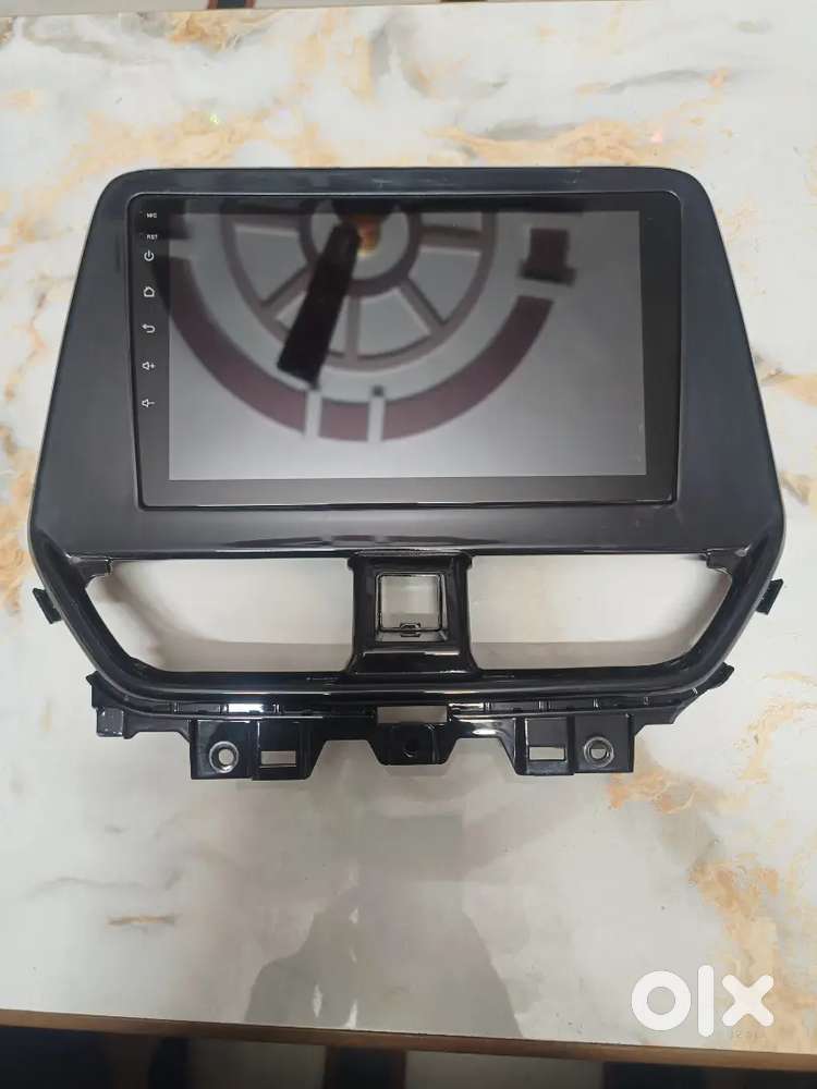 Car Bundle 9 inch Touch screen and 4 Speakers set and Nexa fog Lamp