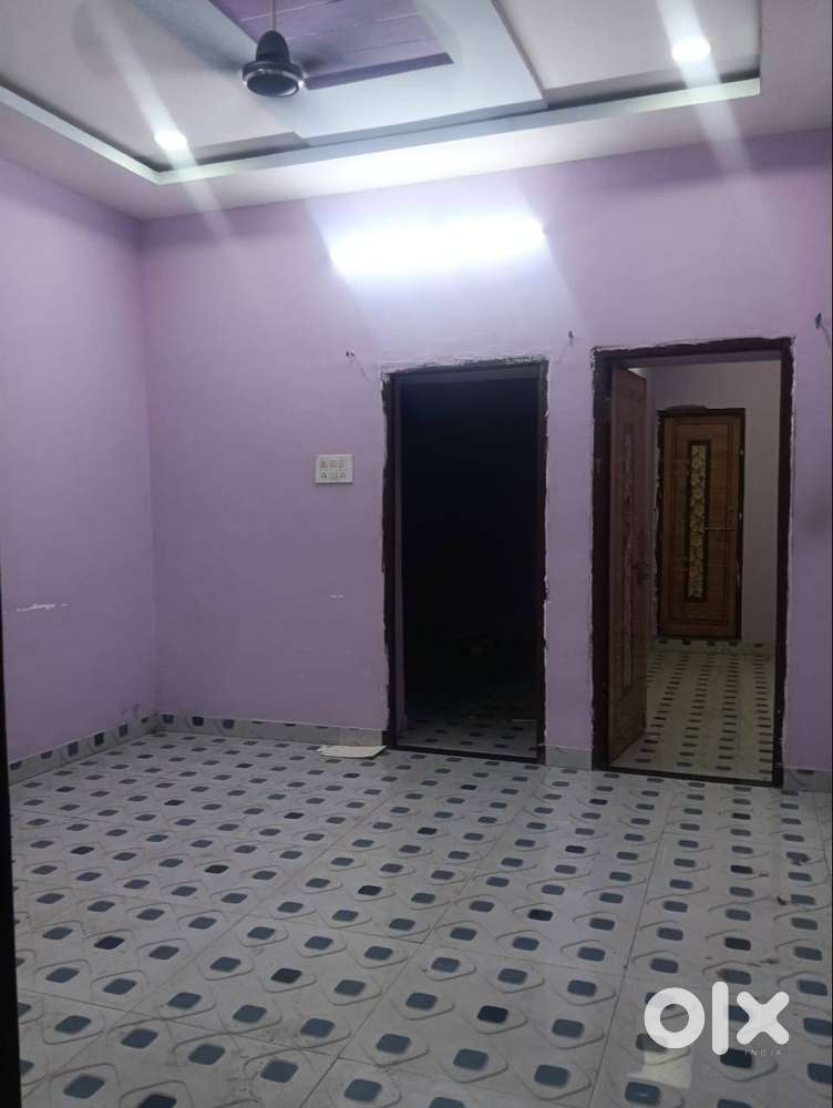 2BHK Independent house at Karan Nagar for family