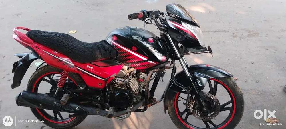 Glamour bike for sale in showroom condition