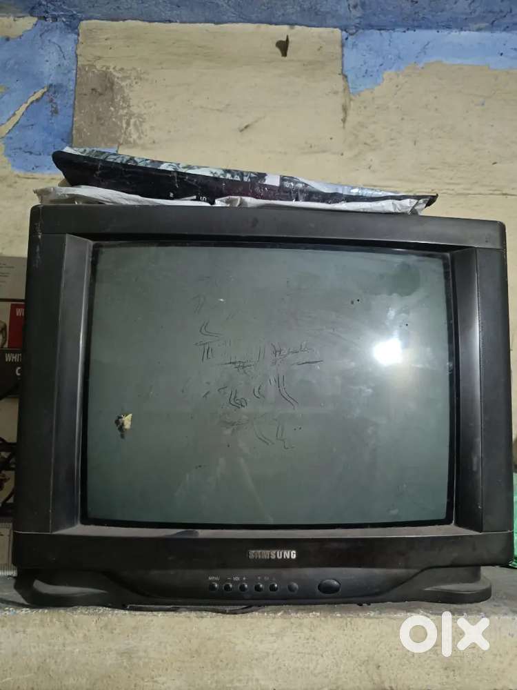 Buy Samsung CRT TV at just 1000
