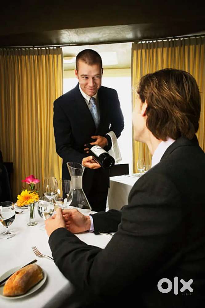 5 STAR HOTEL WAITER &SUPERVISOR POST& KITCHEN HELPER DELHI NCR HIRING