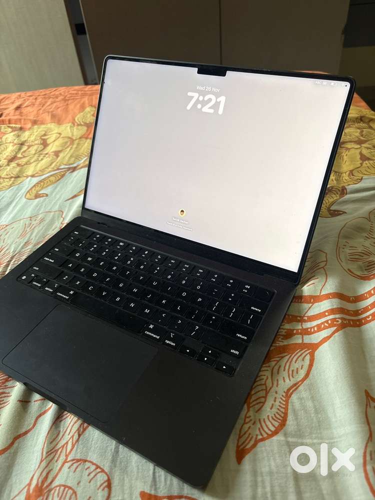 MacBook Pro with apple care+