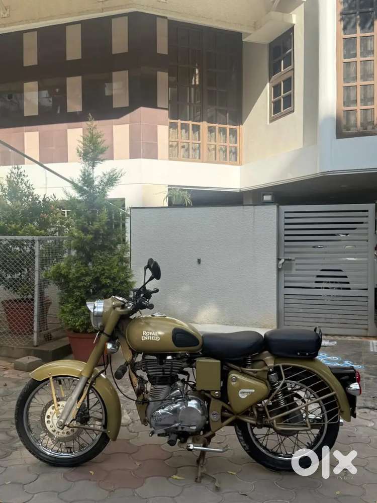 ROYAL ENFIELD CLASSIC 500