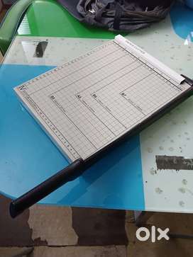Paper Cutter