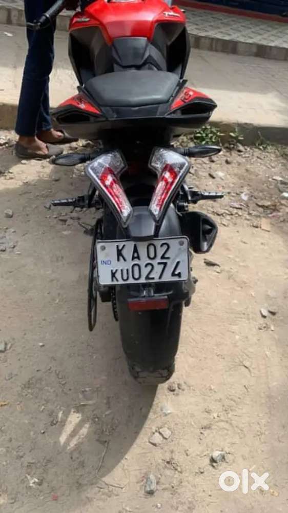 Pulsar rs 200