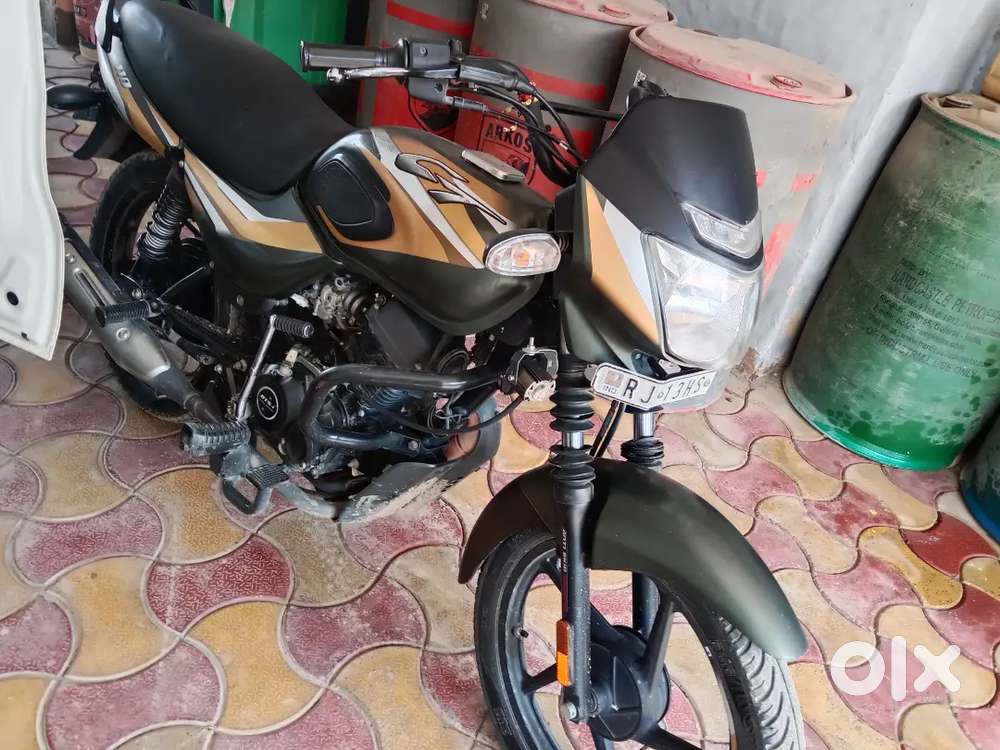 Bajaj CT 110 self start new condition matt colour