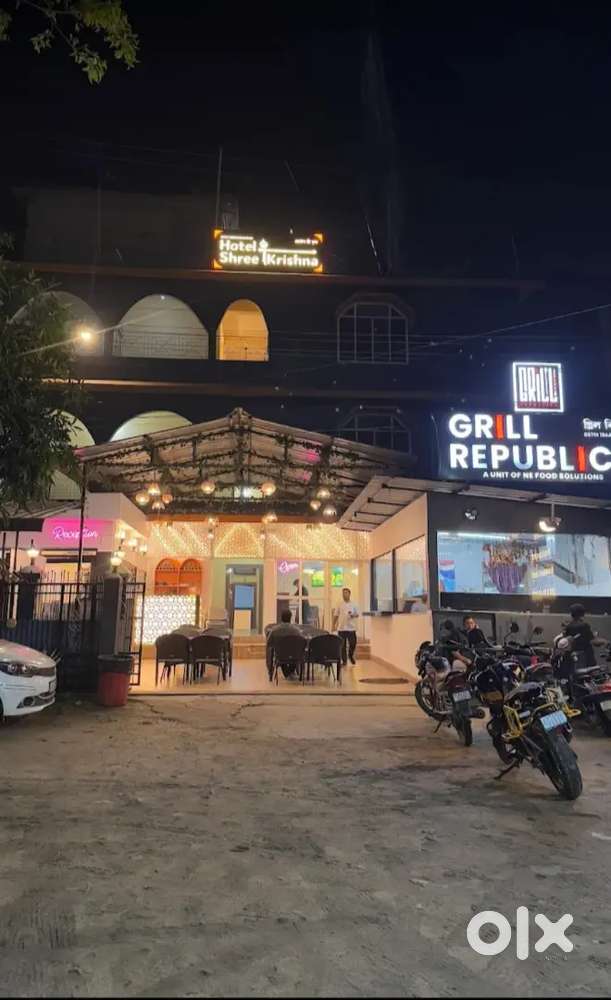 We are looking for Security Guard and Cashier for our Hotel industry