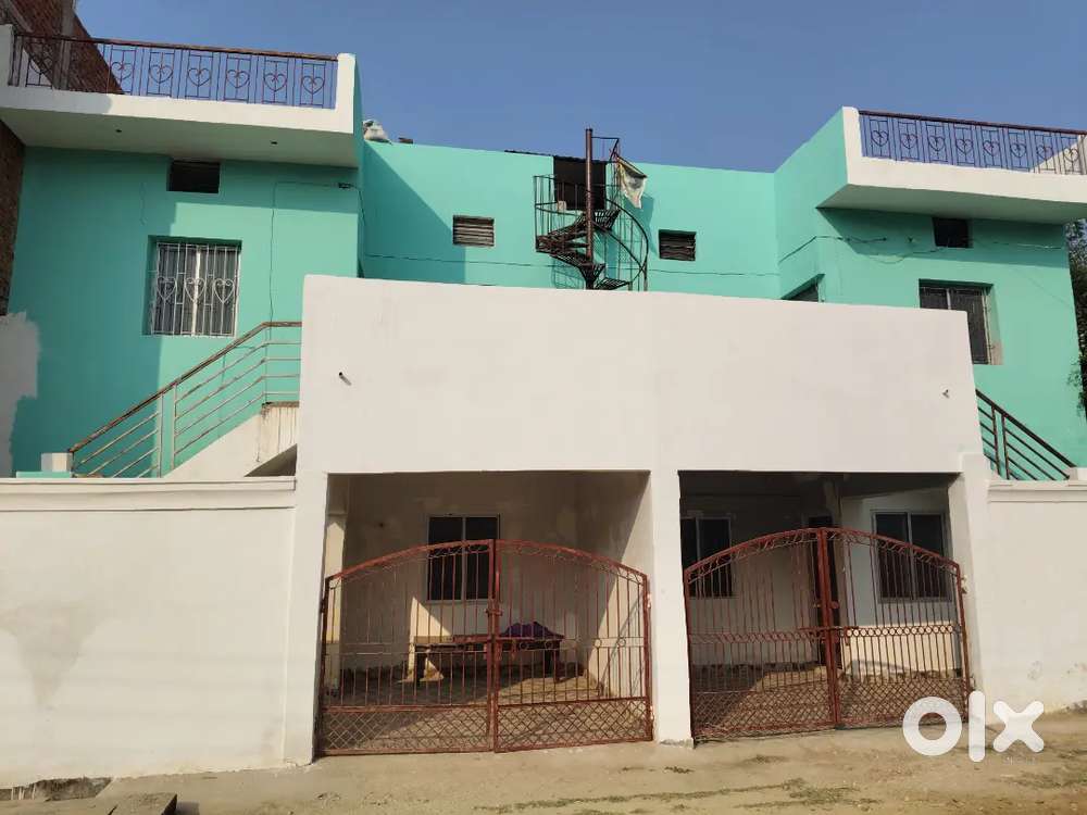 किराए के लिए उपलब्ध है