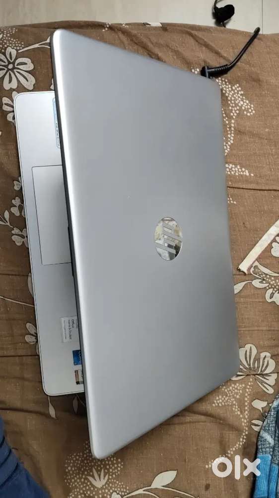 Dabbulu takattu ki ivvabadunu interest ki