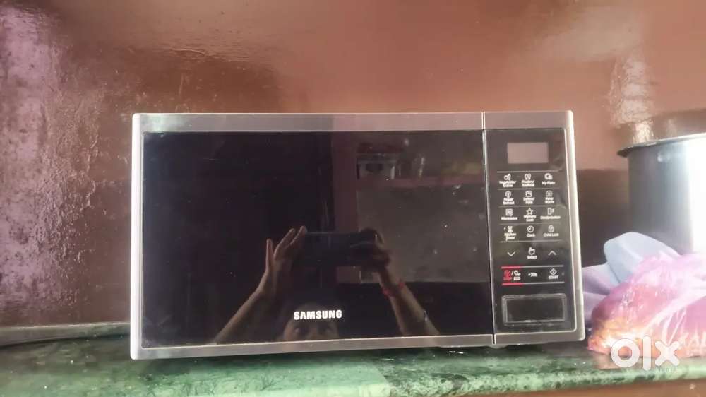 Microwave Oven