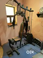 Home Gym - Cosco . Bench with rod and spinbike