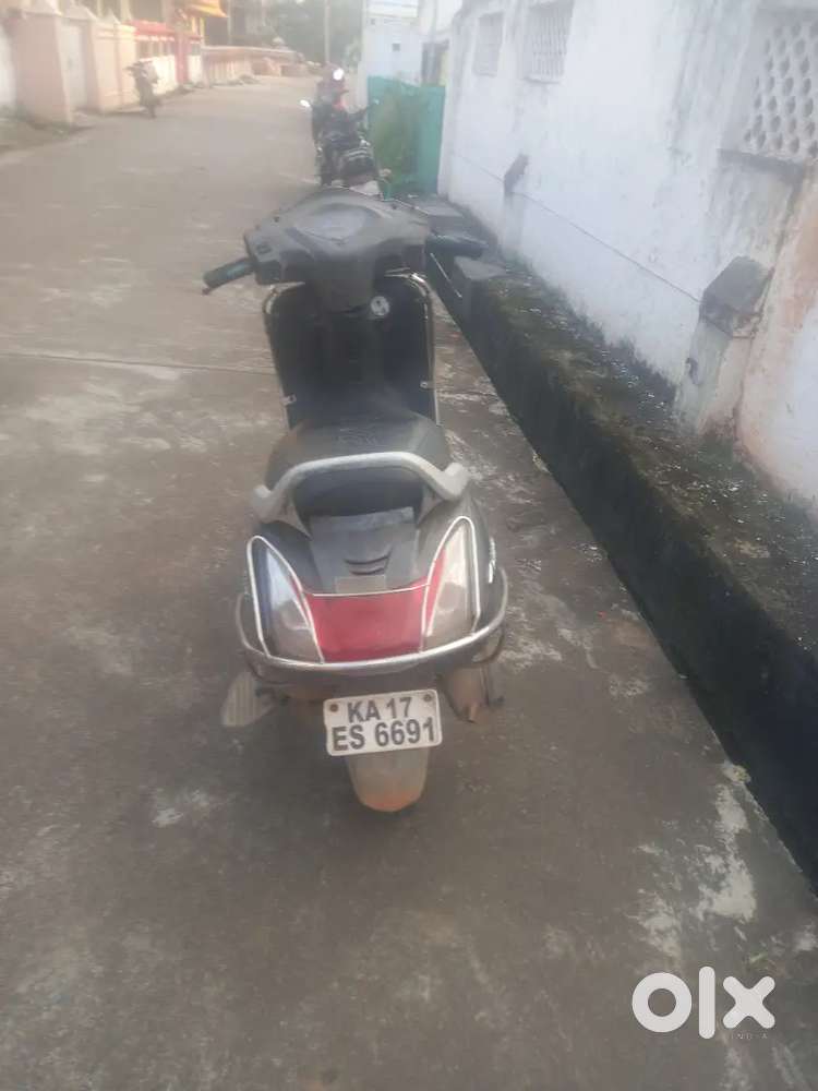 Activa 3g model 2015.good condition bike