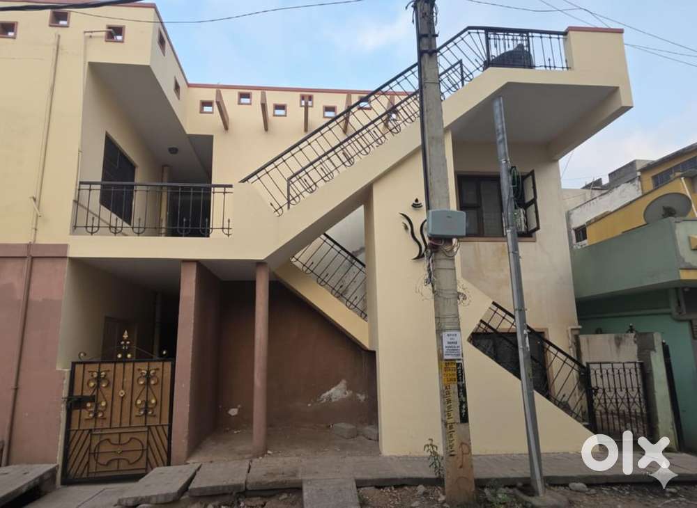 2 BHK for Lease & Rent Loc:Thanisandra main road Rent option available