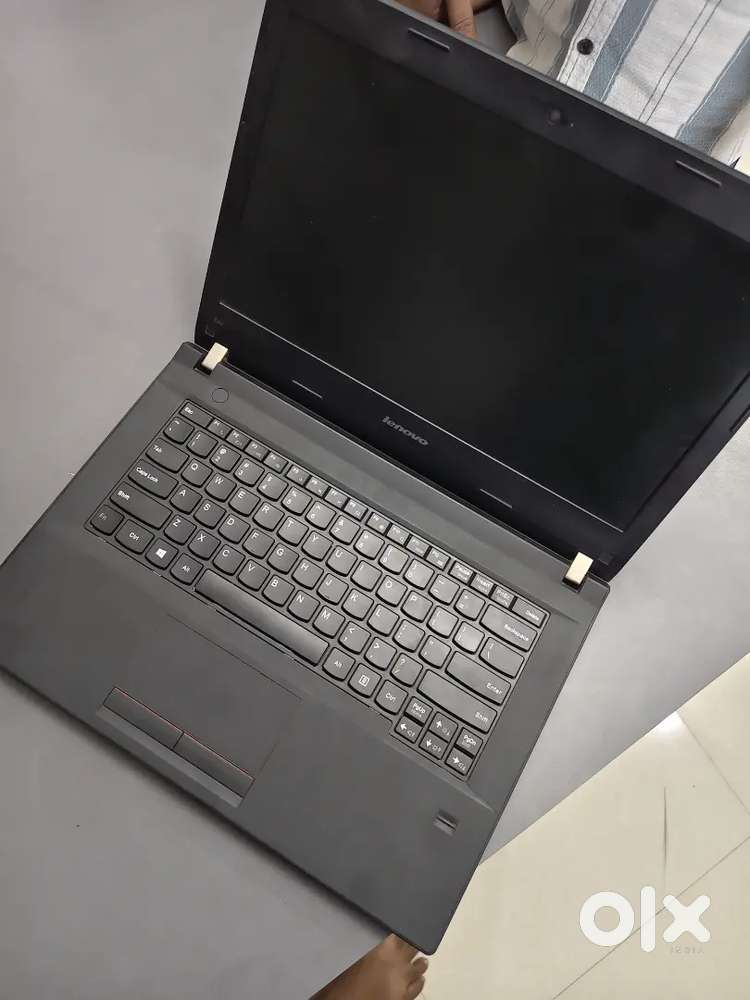 Lenovo i3 Gen (4+256) Good Condition Leptop and Charger
