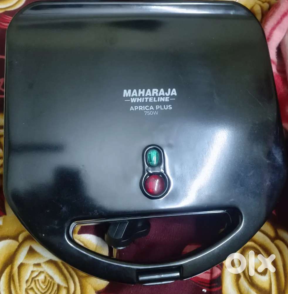 Brand new Maharaja whiteline sandwich maker
