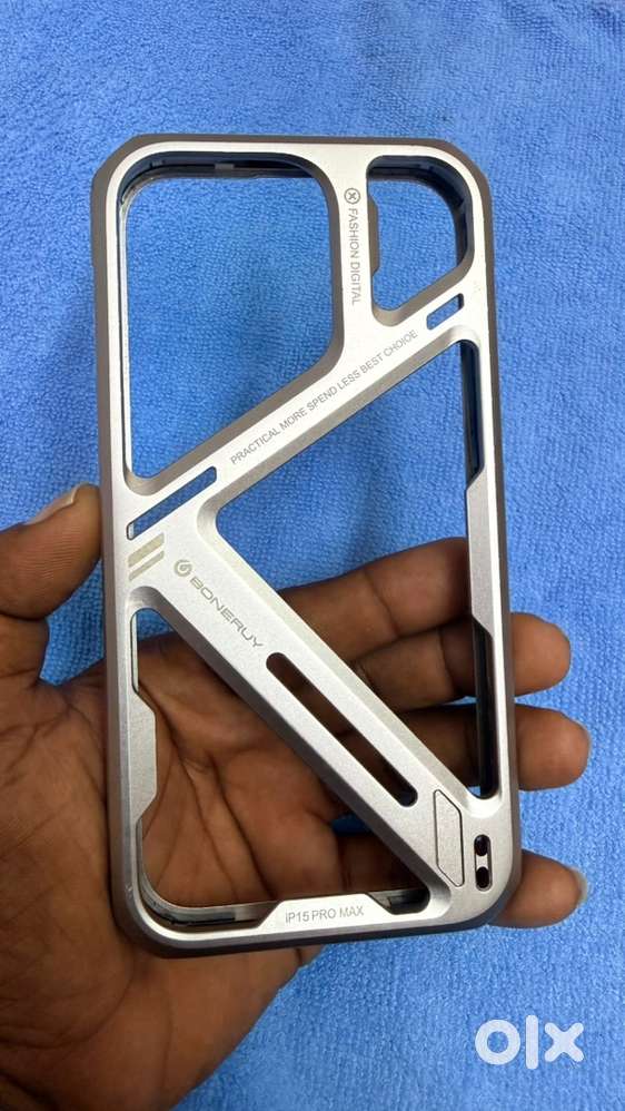 I phone 15 pro max metal cover