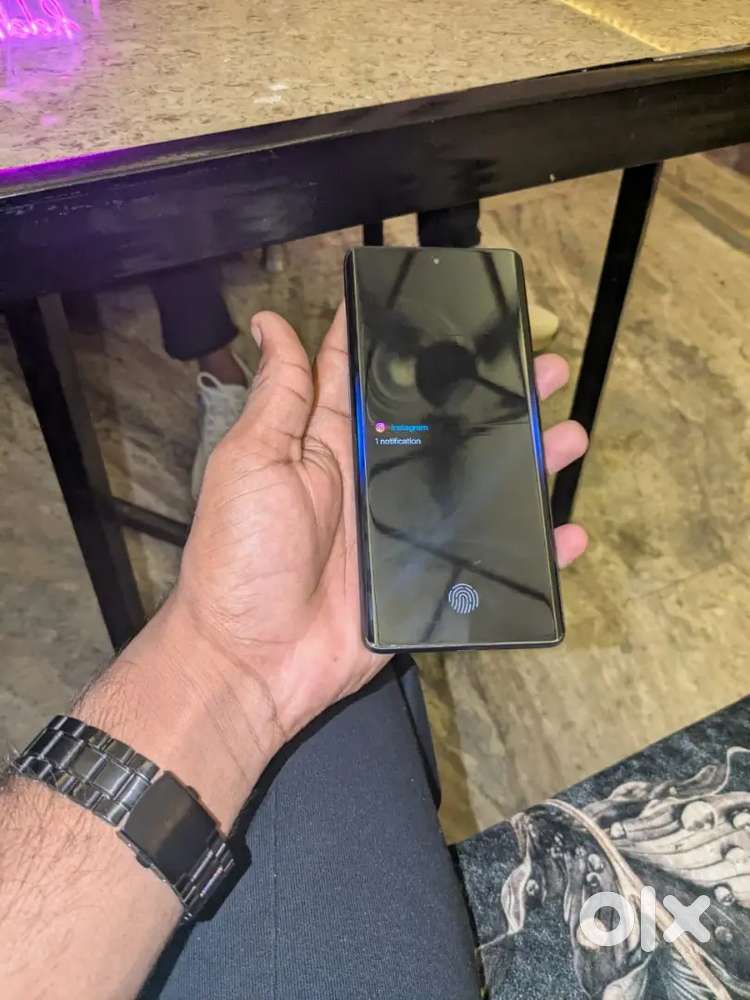 ONE PLUS 11R EXCHANGE ALSO I PHONE 13