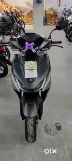 Hero XOOM 125CC ZX DISC BLACK COLOR TOP MODEL FIX PRICE 90000