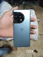 One plus sel karna hai