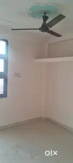 one room set in mayur vihar extinction