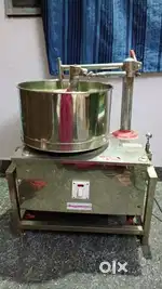 Baakiyalakshmi Tilted wet grinder 6 months old