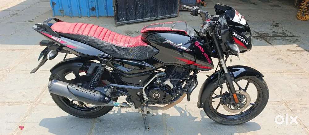 Bajaj pulsar 125