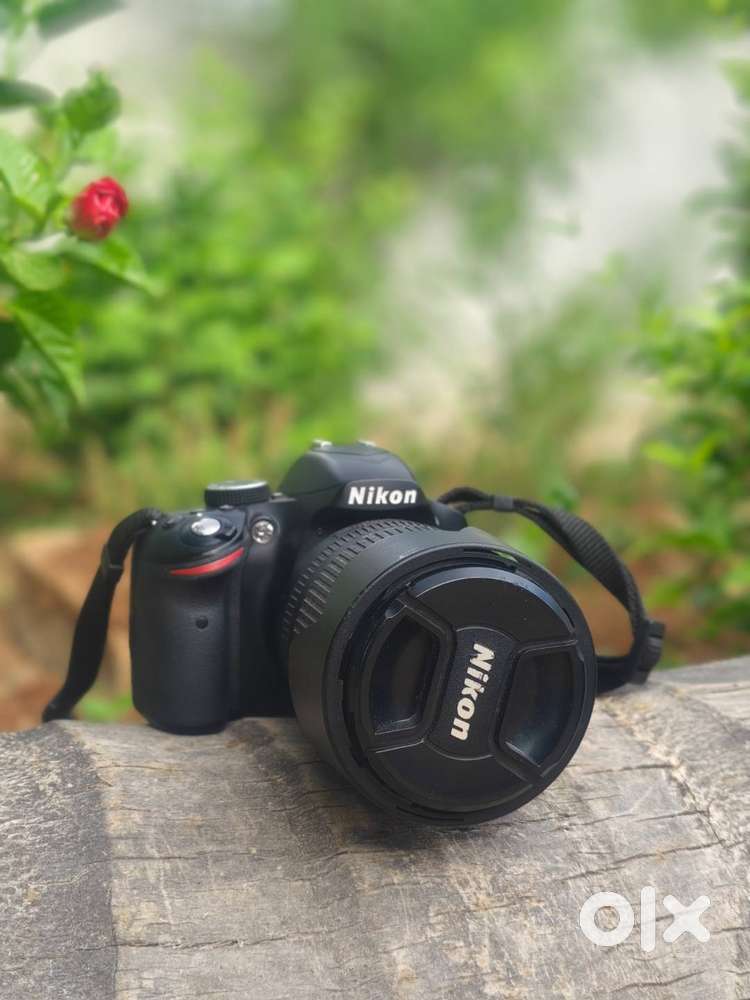 Nikon D3200 With 18 - 105mm lens, bag and 128 samsang SD card