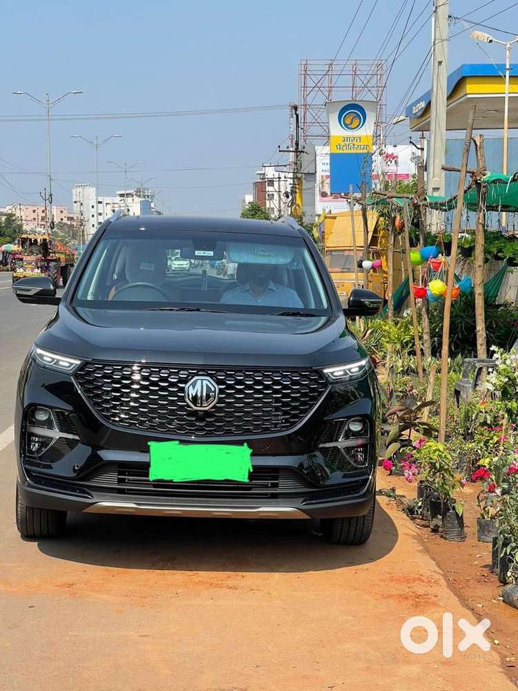 MG Hector Plus