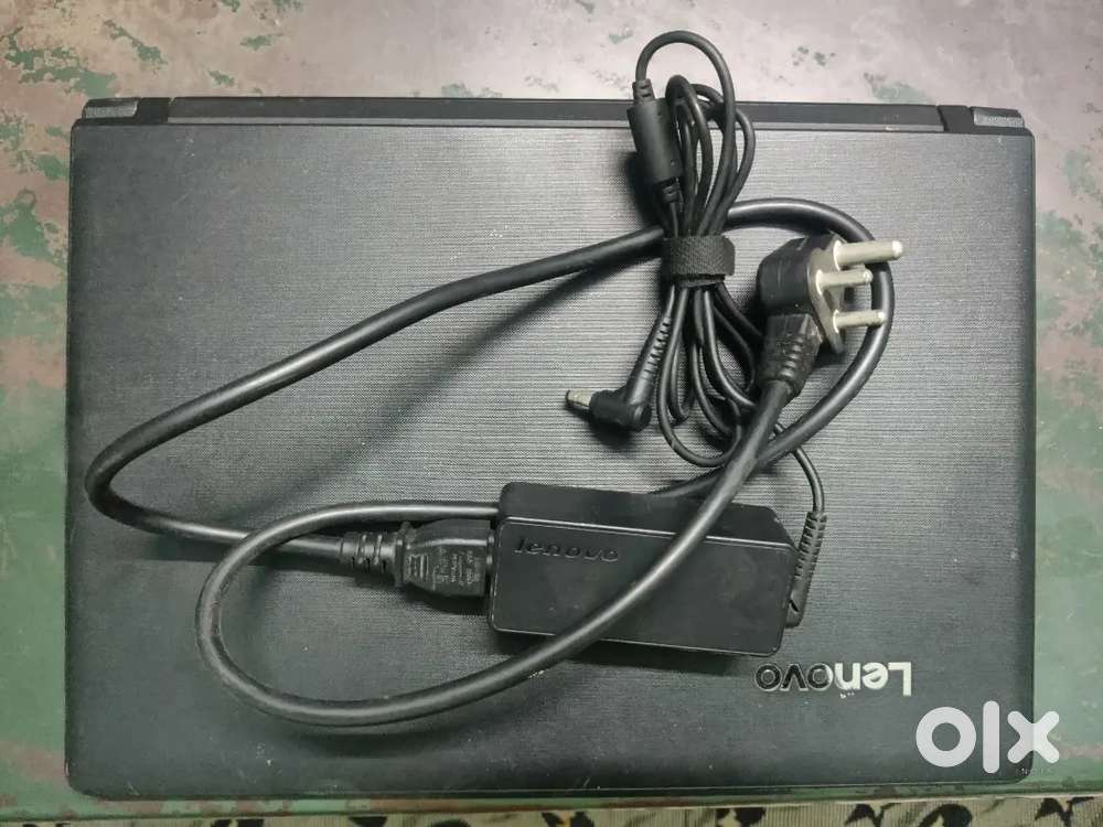 Lenovo laptop, light used, with charger and mouse