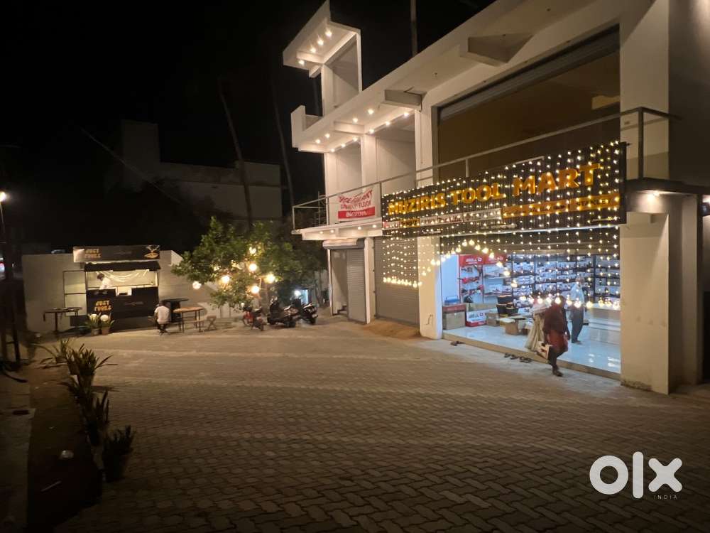 BUILDING SPACE  FOR RENT GROUND AND FIRST FLOOR NH66 kodungallur