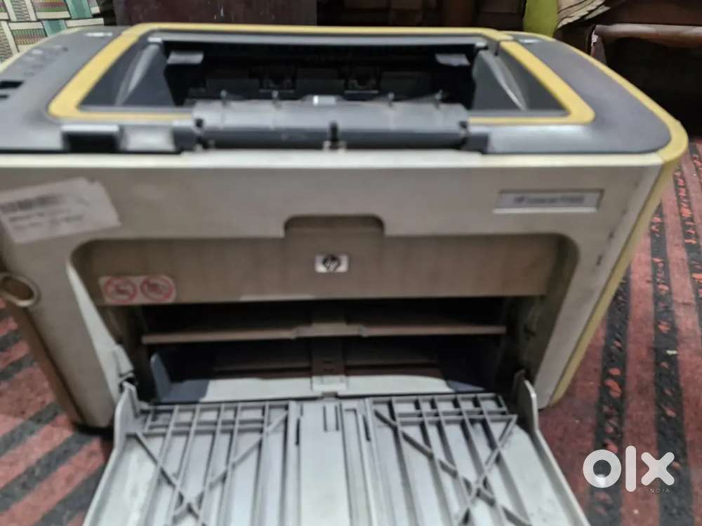 HP Laser jet P1505 printer
