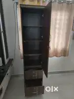 Single wardrobe
