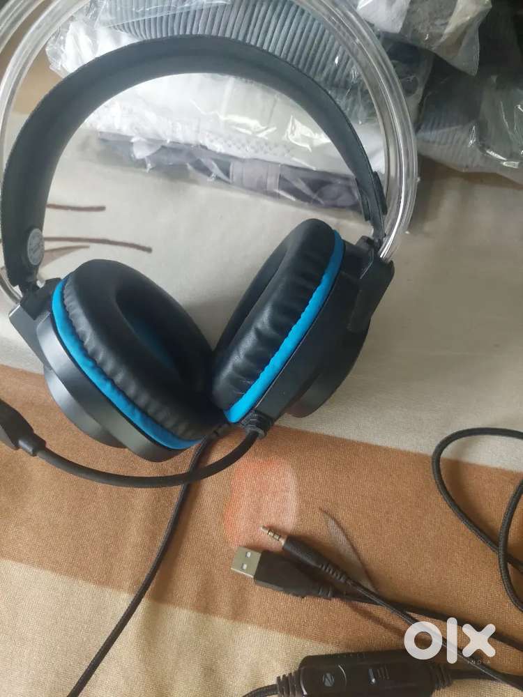 Zebronics gaming headphone with rgb wired
