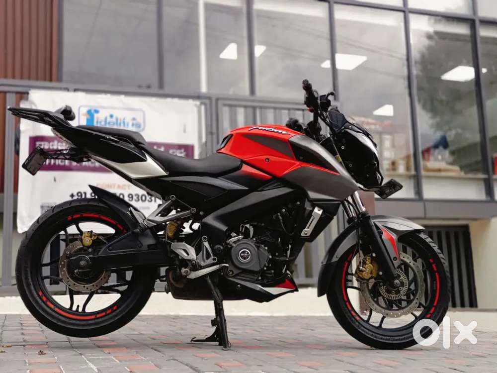 Pulsar ns 200